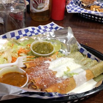 El Doggy Kitchen - Flautas - Hot Dogs Near Me - El Paso, Texas El Doggy Kitchen - Flautas - Hot Dogs Near Me - El Paso, Texas
