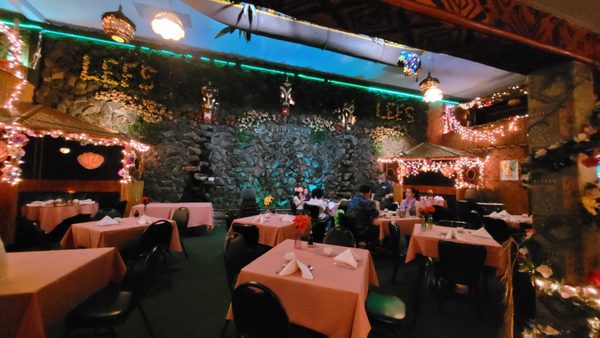 Lee's Hawaiian Islander by null