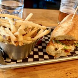 Grilled Cajun chicken sandwich w/fries