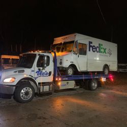 Vic's Towing & Recovery - Vic's Towing & Recovery LLC | South Bend, IN | (574) 383-2950 | 24 Hour Towing Service | Light Duty Towing | Medium Duty Towi...