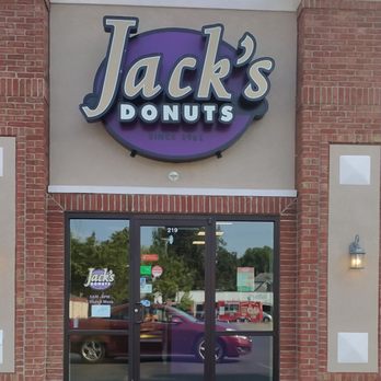 Jacks Donuts- Franklin - the front of the store - Donuts Near Me - Franklin, Indiana Jacks Donuts- Franklin - the front of the store - Donuts Near Me - Franklin, Indiana