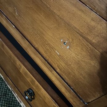 Red Lion Hotel Kelso Longview - Broken dresser - Hotels Near Me - Kelso, Washington Red Lion Hotel Kelso Longview - Broken dresser - Hotels Near Me - Kelso, Washington