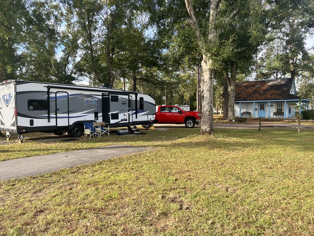 SUN RUNNERS RV PARK Updated September 2024 19436 County Rd 8, Gulf