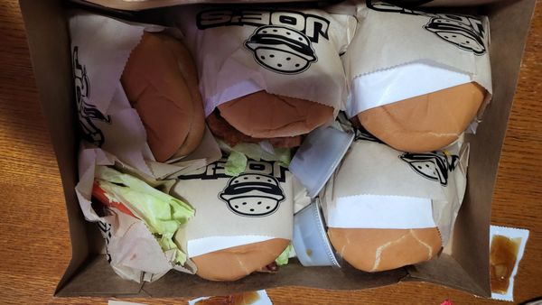 Joe’s Burgers Murrayhill by null