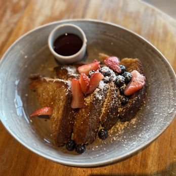 Duke's La Jolla - French Toast - New American Near Me - La Jolla, California Duke's La Jolla - French Toast - New American Near Me - La Jolla, California