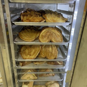 La Estrella Bakery - Bread - Bakeries Near Me - Colton, California