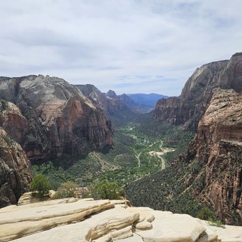 Zion National Park - View from Angel's Landing - Hiking Near Me - Springdale, Utah Zion National Park - View from Angel's Landing - Hiking Near Me - Springdale, Utah