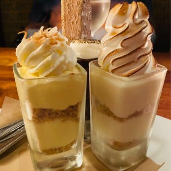 Seasons 52 - Coconut Cream Pie Mini and Key Lime Pie Mini - New American Near Me - Altamonte Springs, Florida