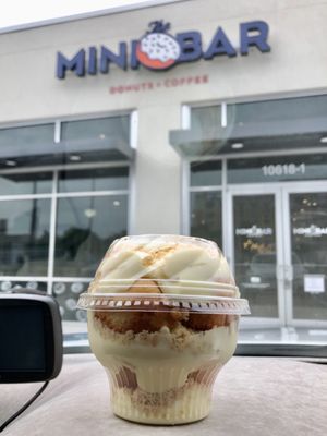 The Mini Bar by null