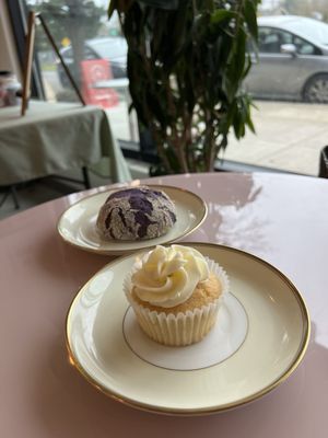 Botanical Bakeshop by null