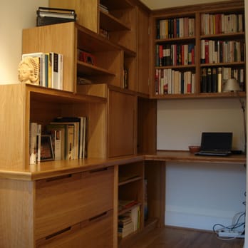 Gmg Woodcraft - Corner office area with step down shelving design - Carpenters Near Me - London, XGL Gmg Woodcraft - Corner office area with step down shelving design - Carpenters Near Me - London, XGL