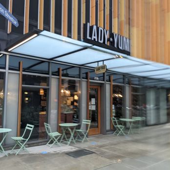 Lady Yum - Denny Triangle - Storefront - Macarons Near Me - Seattle, Washington