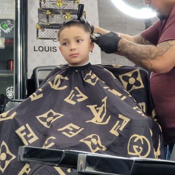 The Upgrade Barbershop - Kristopher getting hooked up - Barbers Near Me - El Monte, California The Upgrade Barbershop - Kristopher getting hooked up - Barbers Near Me - El Monte, California