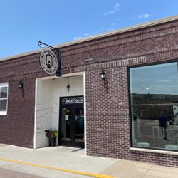 Wise I Brewing - Exterior