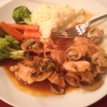 Monte Bianco Restaurant - Chicken Marsala - Italian Near Me - Webster, Massachusetts