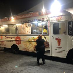 Nadoosh Shawarma - The Food Truck in town
