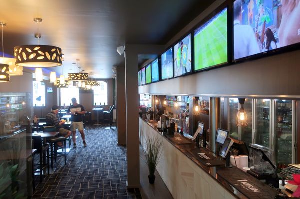 Glasgow Arms Hotel by null