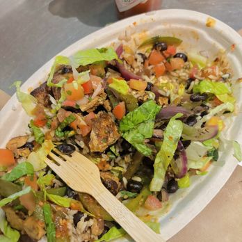 Chipotle Mexican Grill - Chipotle Mexican Grill St Martin's Ln, London_Yelp_Sanju-1 - Mexican Near Me - London, XGL Chipotle Mexican Grill - Chipotle Mexican Grill St Martin's Ln, London_Yelp_Sanju-1 - Mexican Near Me - London, XGL