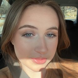 M A C Cosmetics