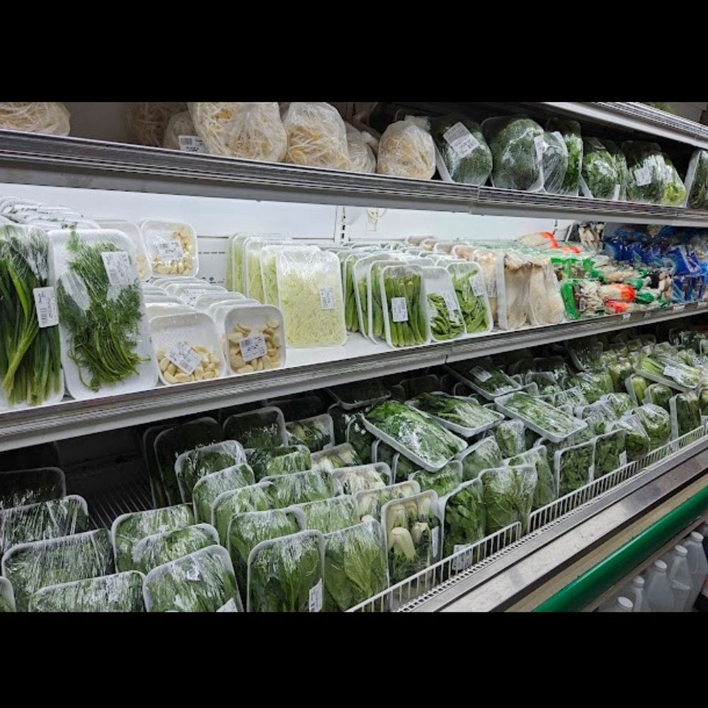 Pea shoots are my favorite and a must everytime Pea shoots are my favorite and a must everytime