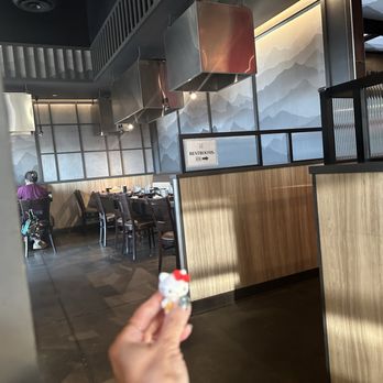 MoMo Paradise - Japanese Near Me - San Diego, California