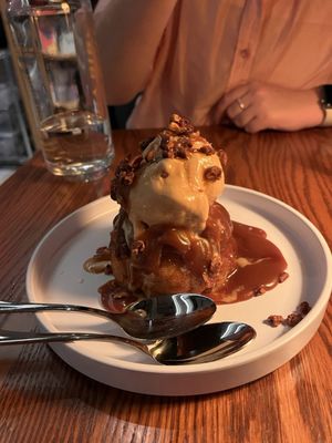 Shy Bird - Fenway by null