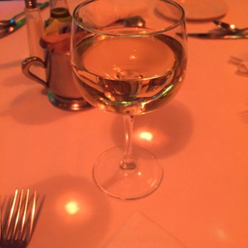 Park Side Restaurant - Pinot Grigio - Italian Near Me - Corona, New York Park Side Restaurant - Pinot Grigio - Italian Near Me - Corona, New York