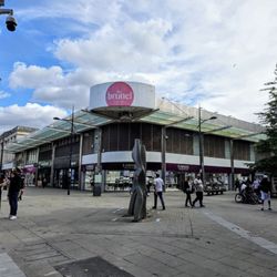 Brunel Shopping Centre - At Brunel Shopping Centre