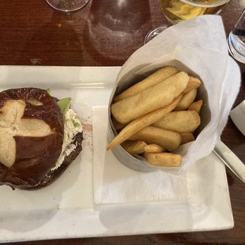 The Kerryman - The Bison Burger - Irish Near Me - Chicago, Illinois