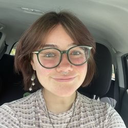 Scissors and Sinners - Haircut by CJ!