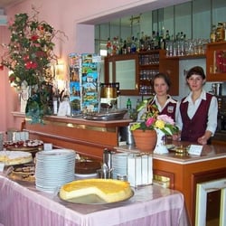 Restaurant Krone - Großes Kuchenbuffet