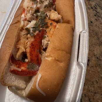 Angie’s Prime Grill - Lobster roll (cold) - Fish & Chips Near Me - Glendale, Arizona Angie’s Prime Grill - Lobster roll (cold) - Fish & Chips Near Me - Glendale, Arizona
