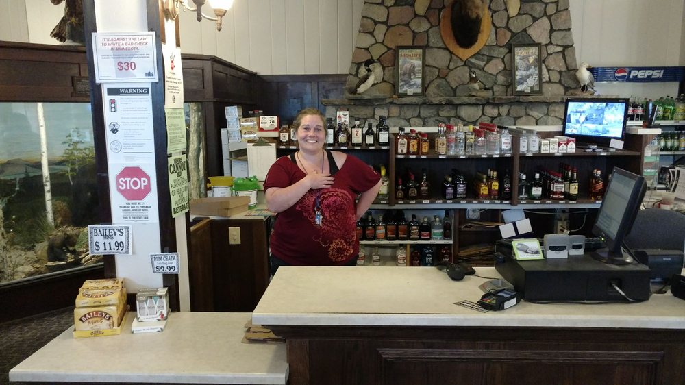 WALKER LIQUOR STORE Updated October 2024 15 Photos & 10 Reviews