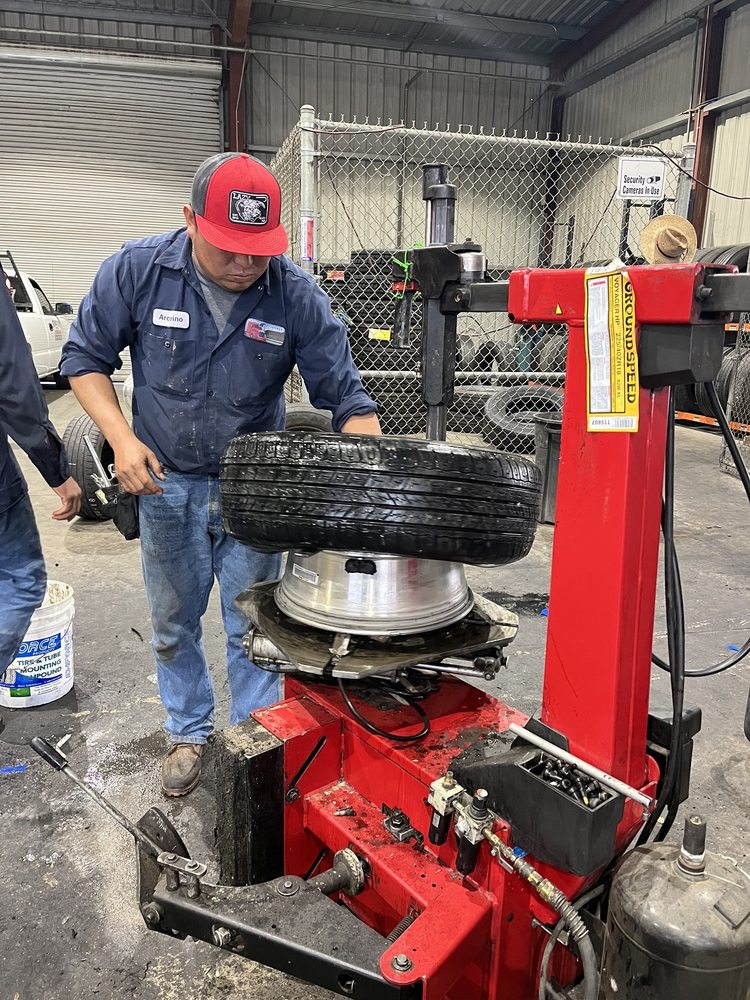 GUTIERREZ TIRE Updated October 2024 19 Photos & 83 Reviews 14820