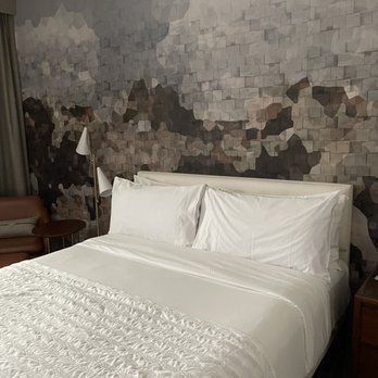 Le Meridien Pasadena Arcadia - Bedroom - Hotels Near Me - Arcadia, California Le Meridien Pasadena Arcadia - Bedroom - Hotels Near Me - Arcadia, California