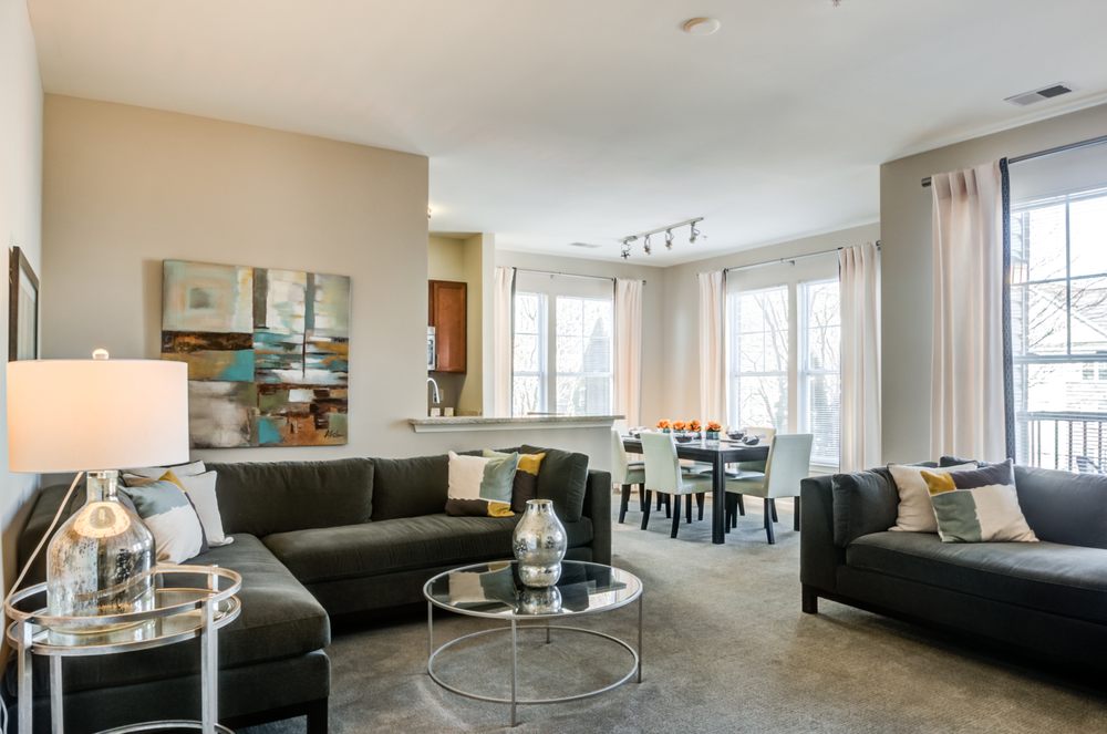 THE MANOR AT DOWNINGTOWN Updated September 2024 14 Photos 1236 E