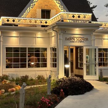 Dawn Manor Restaurant, Bar & Speakeasy