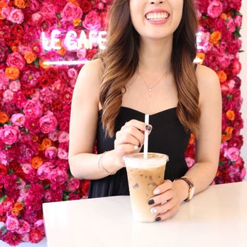 Le Cafe De La Plage - ig: @_ginakim - Coffee & Tea Near Me - Malibu, California Le Cafe De La Plage - ig: @_ginakim - Coffee & Tea Near Me - Malibu, California