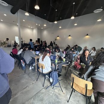 Stagger Coffee - Inside - Coffee & Tea Near Me - Los Angeles, California