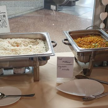 Everest Tandoori Kitchen - Indian Near Me - Hamilton, Ontario Everest Tandoori Kitchen - Indian Near Me - Hamilton, Ontario