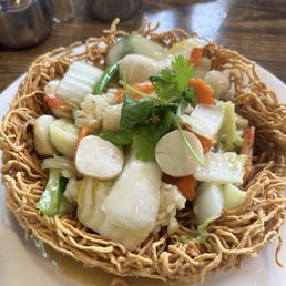 seafood crispy mi xao