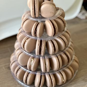 Little Cravings Bakery - Chocolate peanut butter macaron tower - Desserts Near Me Little Cravings Bakery - Chocolate peanut butter macaron tower - Desserts Near Me