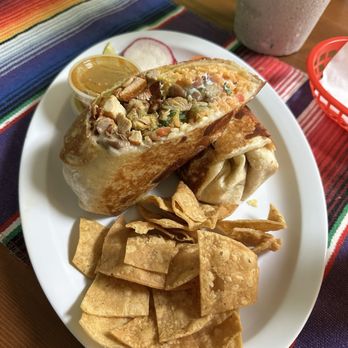 Taqueria Acatlan - Super burrito - Mexican Near Me - San Leandro, California
