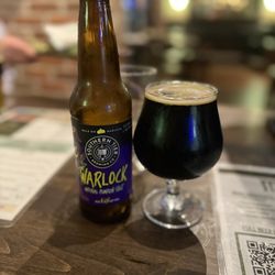 McGregor's Public House - Warlock Porter