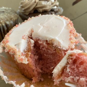 Nana's Yummy Cupcakes - Strawberry - Desserts Near Me - Ruidoso, New Mexico Nana's Yummy Cupcakes - Strawberry - Desserts Near Me - Ruidoso, New Mexico