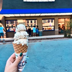 Handel's Homemade Ice Cream - Waffle cone