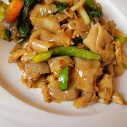 Drunken Noodle