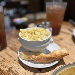 Picasso's - Kids' Fettuccine Alfredo