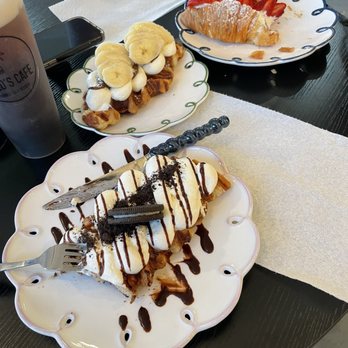 Yolo’s Cafe - Croffles - Bubble Tea Near Me - Bellflower, California