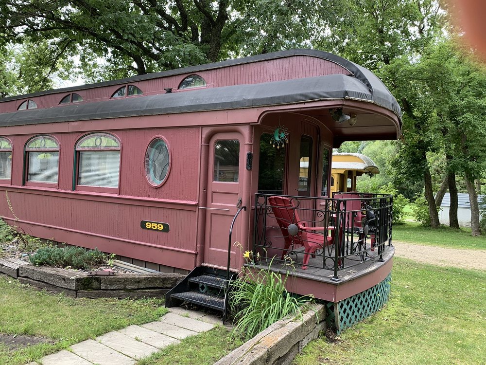 WHISTLE STOP INN BED & BREAKFAST Updated October 2024 28 Photos